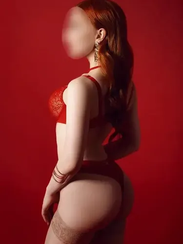 Erotická masérka Ruby Escort - Tantra club, Praha 2 - fotka 3