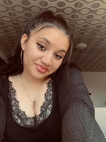 Girl for sex Karolína - photo 3