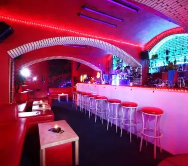Erotic private Neon club - photo 3