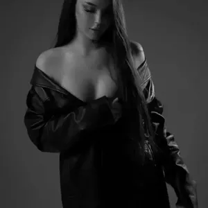 Holka na sex Anet Escort - Sin 66, Praha 3 - fotka 2