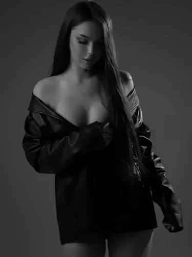 Holka na sex Anet Escort - Sin 66, Praha 3 - fotka 2