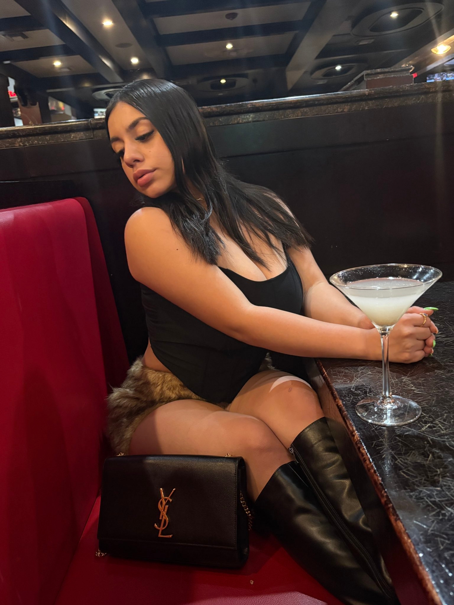 Erotická masérka Amelia baby, Escort, undefined | EroGuide