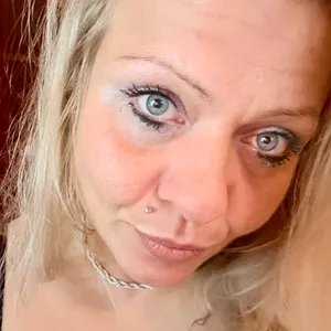 Holka na sex Madam Lea Escort - fotka 1