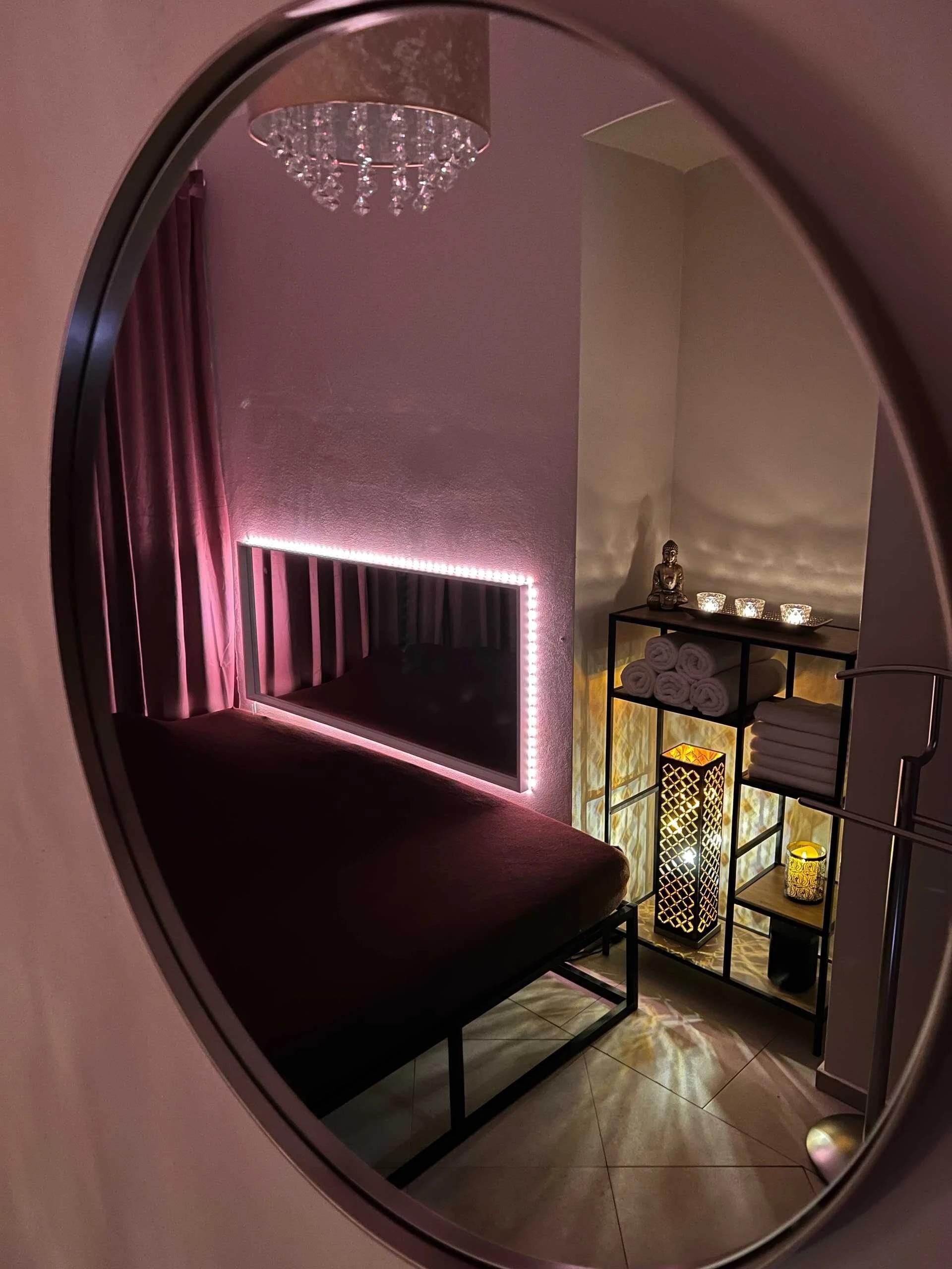 Masážní salon Tantra club - fotka 1